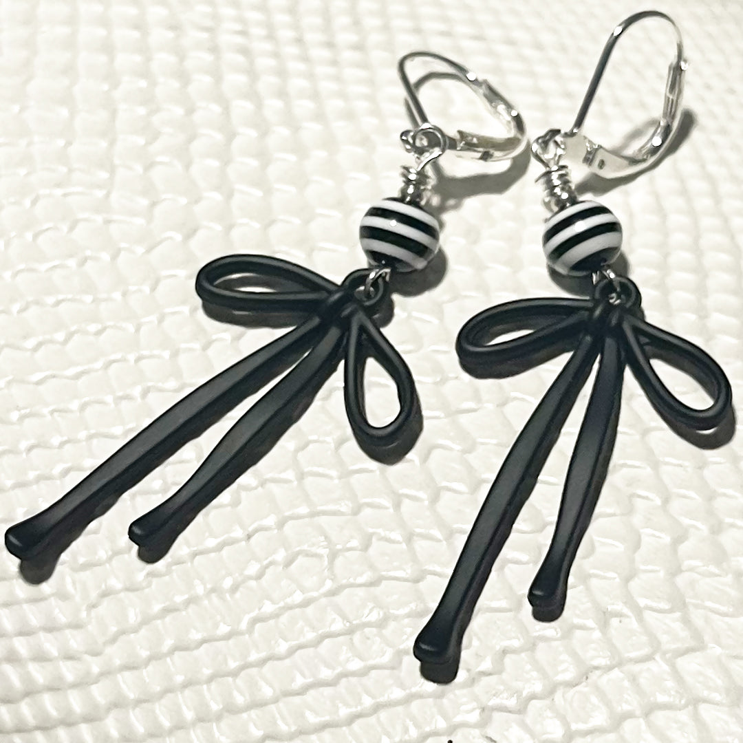 Astrid Bow Earrings