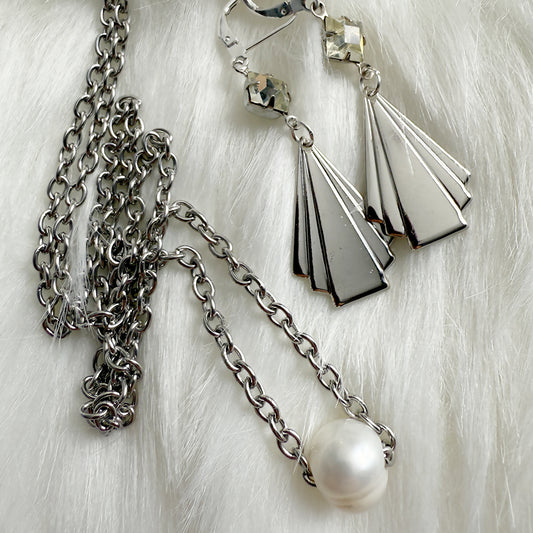 Art Deco and Pearl Set